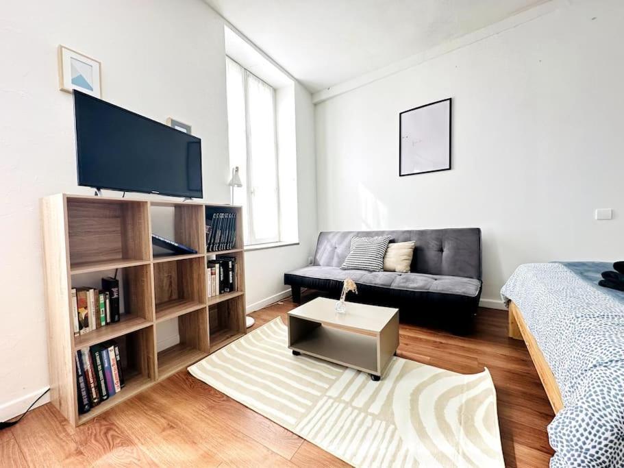 Studio Green Velvet Lägenhet Laon Exteriör bild